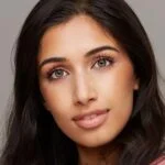 ریمل جدا کننده و بلند کننده صورتی اسنس | Essence I Love Extreme Crazy Volume Mascara 9ml - Image 4