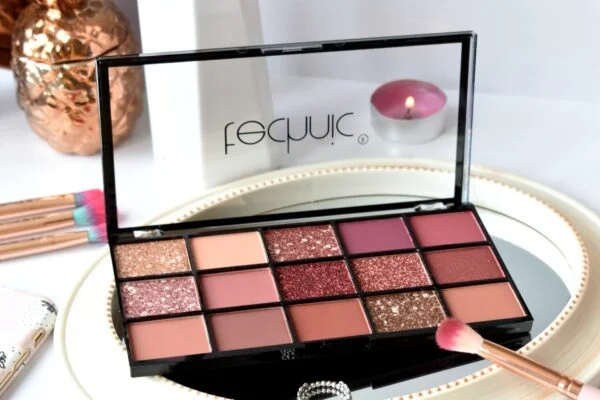 پالت سایه چشم مدل Invite Only تکنیک| Technic Invite Only Pressed Pigment Palette 22.5 g - Image 3
