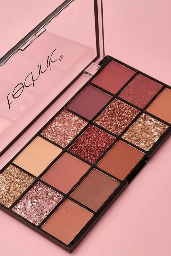 پالت سایه چشم مدل Invite Only تکنیک| Technic Invite Only Pressed Pigment Palette 22.5 g - Image 2