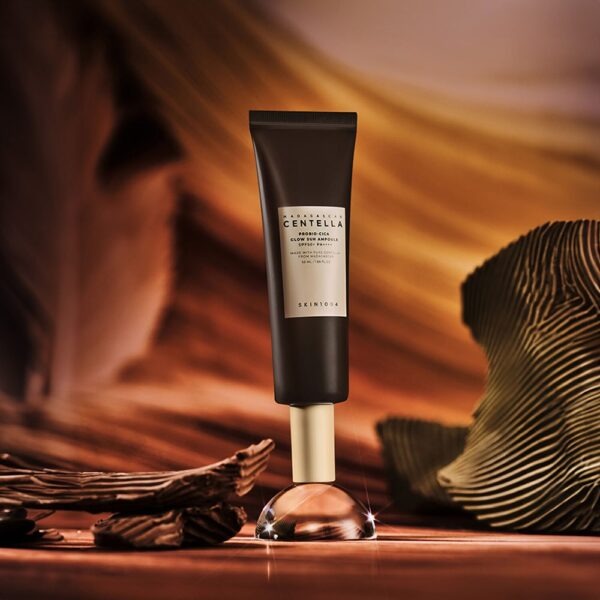 ضدآفتاب آمپولی سنتلا ماداگاسکار Skin1004 مدل Glow Sun Ampoule SPF50+ PA++++ - Image 3